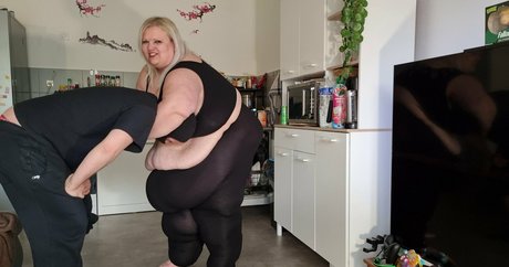 doughbellygirl Bilder OnlyFans