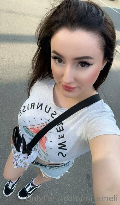 mi ameli Nacktbilder von OnlyFans geleakt