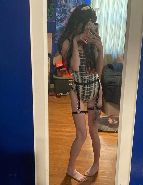 lapetitebrat02 OnlyFans Sextape