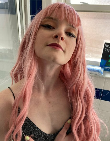 lapetitebrat02 OnlyFans Nackt