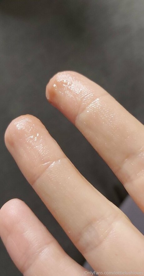 lottielushloves OnlyFans Archiv