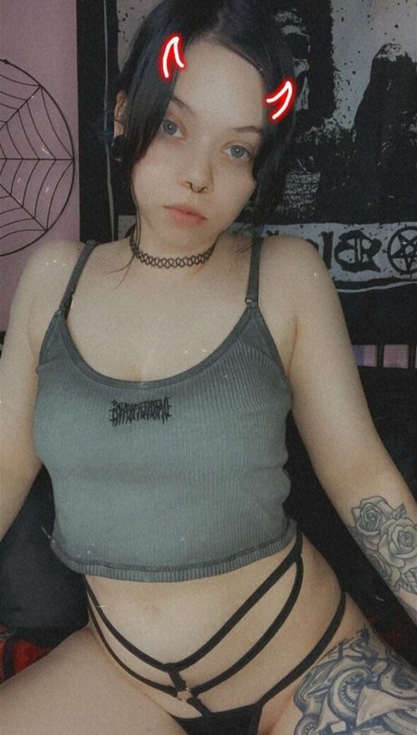 smokewitch13 Geleakte OnlyFans-Inhalte