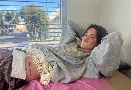 Jules LeBlanc Model OnlyFans Foto