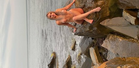 kissolivia OnlyFans Joi