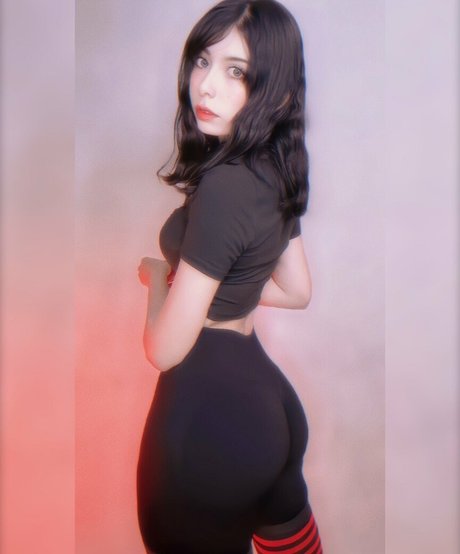 Lilywaifu OnlyFans Leak