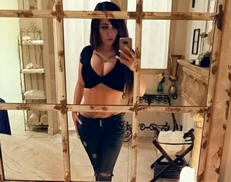 lizzie lust XXX OnlyFans