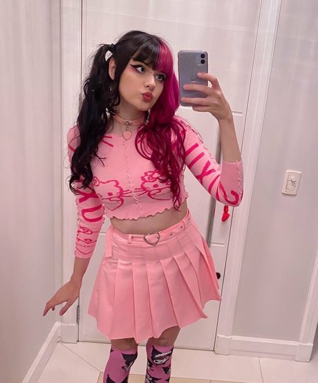 Lovecherrybella NurlyFans-Pornos