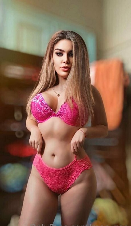 mee zee Porn OnlyFans Leak