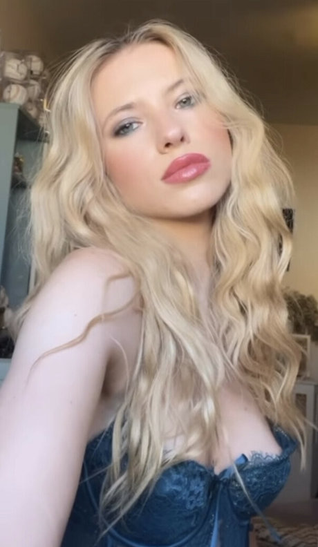 Regina Knoll Nacktbilder von OnlyFans