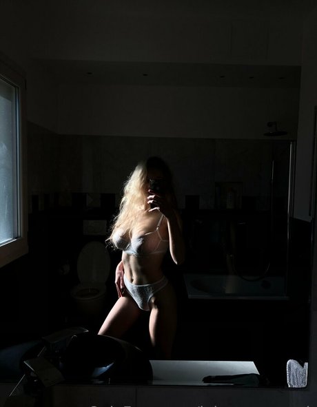 juicy usypeach Nacktpornos auf OnlyFans