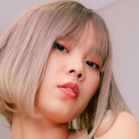 Airi25 OnlyFans-Model