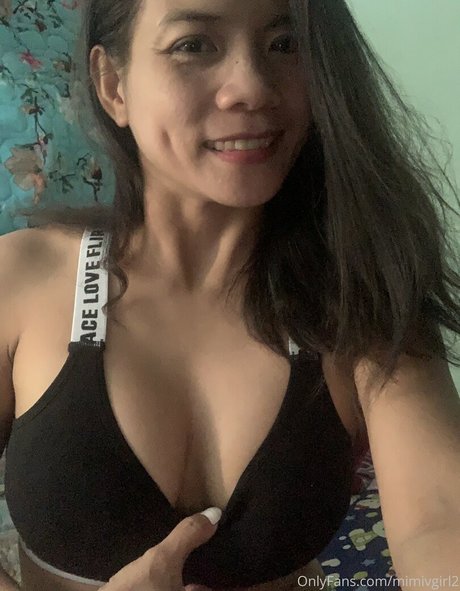 mimivgirl2 OnlyFans NSFW
