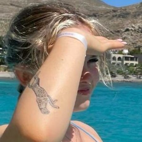 Sweetlikecinnam n Strip OnlyFans