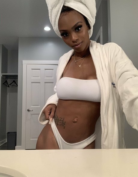 rhondap Model OnlyFans Foto