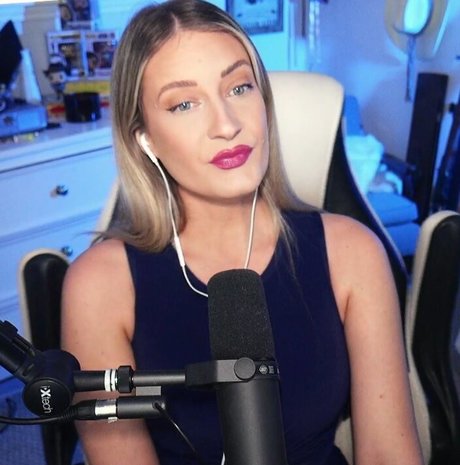 BasicWitGirl OnlyFans-Rezensionen