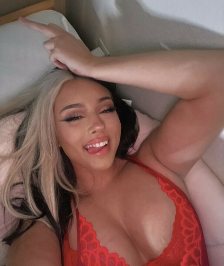 Brynnemarie OnlyFans explizite Inhalte