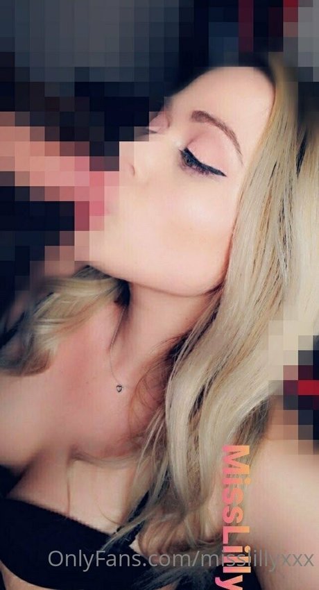 misslillyxxx OnlyFans Star