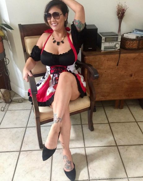 Claire Dames Nacktbilder von OnlyFans geleakt