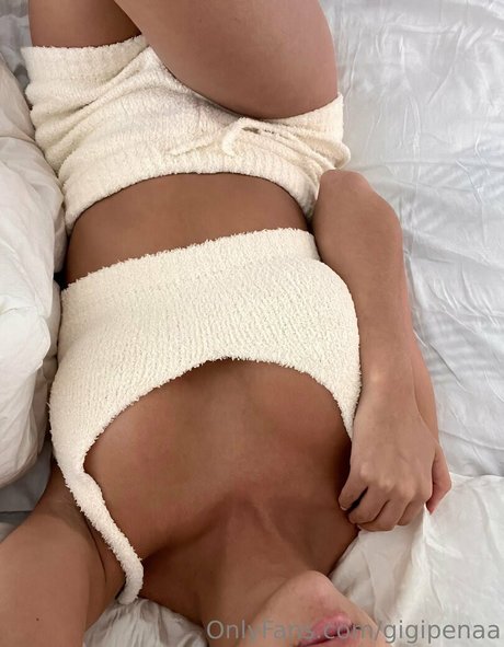 gigipenaa Titten OnlyFans