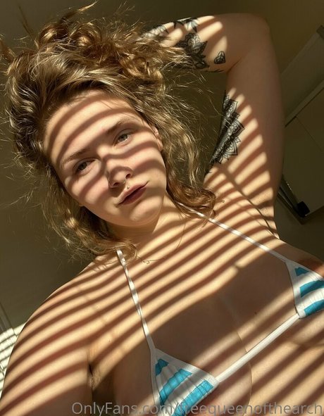 miss emily022 free OnlyFans-Model