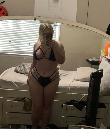 yourstrulysav OnlyFans Pornografie