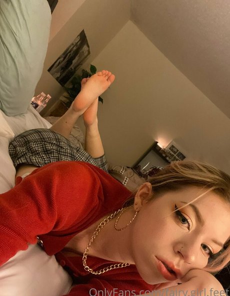 fairy girl feet Leaked OnlyFans