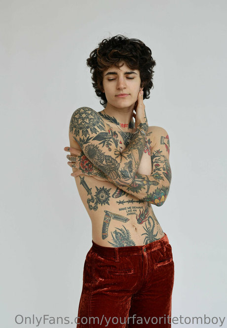 yourfavoritetomboy OnlyFans Leaked