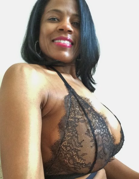 Raven Swallowz OnlyFans Pornografie geleakt