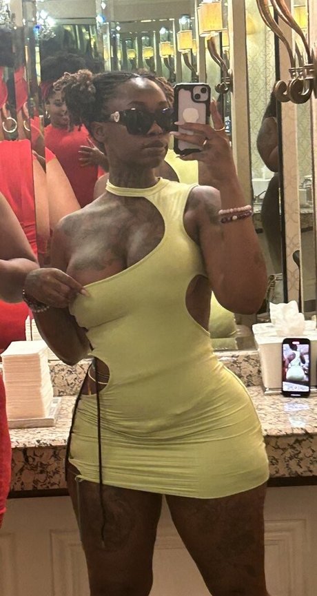 Skoobi3 OnlyFans-Model