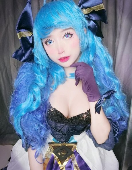 Kozumi tsukumi OnlyFans-Bilder