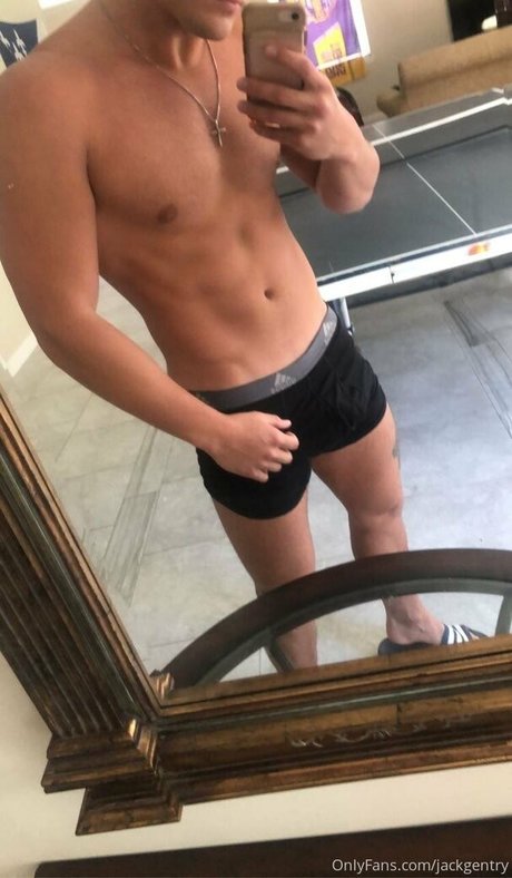 jfit98 OnlyFans geleakt.