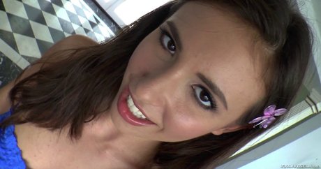 Casey Calvert OnlyFans Gratis Porn