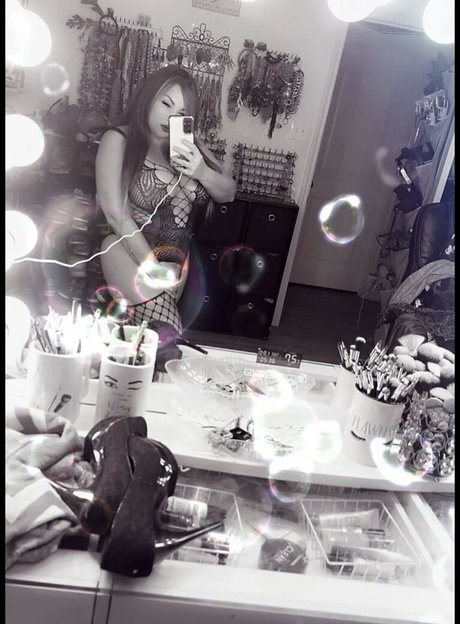 Dazzle Diva Neue geleakte OnlyFans-Inhalte