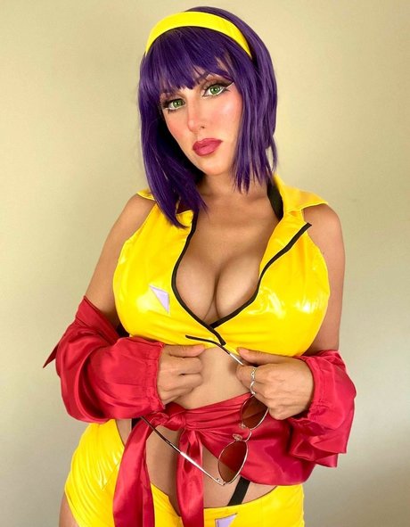 rothaarige dicke onlyfans Kunst nackt Hochwertig