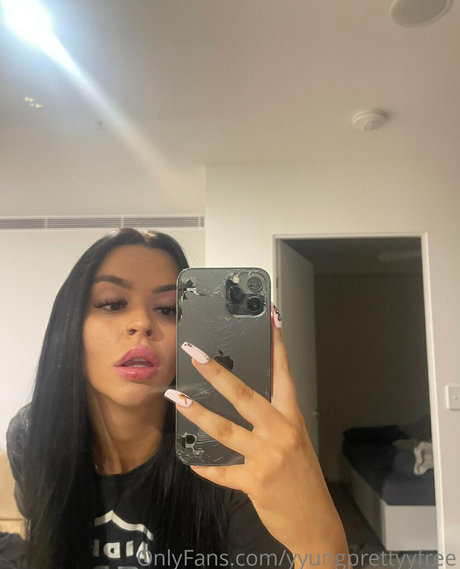 Katana Grey Leaks von OnlyFans