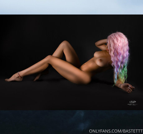 lolaqueencobra OnlyFans-Bilder geleakt