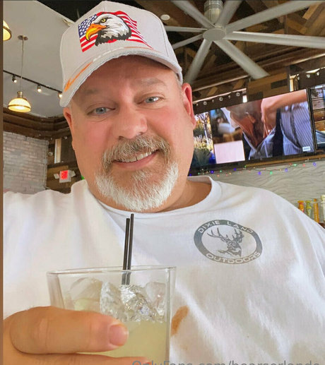 bearsorlando OnlyFans