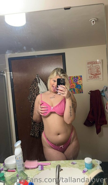 tallandalover Leak von OnlyFans-Inhalten