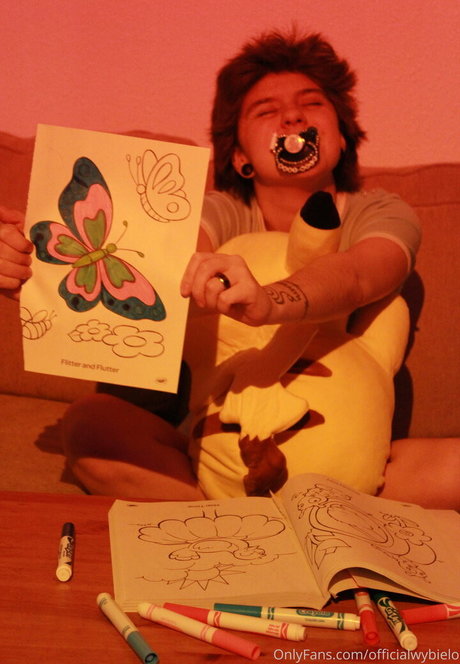 officialwybielo OnlyFans geleakte Brüste