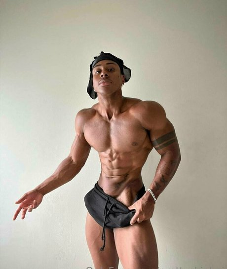 prettyskinboi OnlyFans gratis