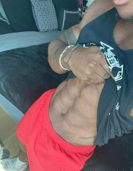 prettyskinboi OnlyFans Nacktbilder