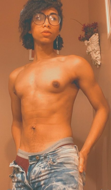 ivyevescarlet OnlyFans Bilder