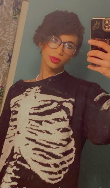 ivyevescarlet OnlyFans geleakt.