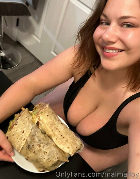 malmalloy OnlyFans-Leaks