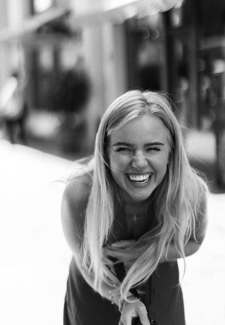 Eva Vlaardingerbroek NurlyFans-Pornoleaks