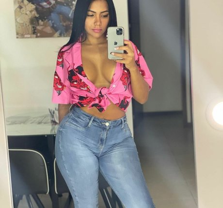 Antho Lynda OnlyFans Bilder nackt