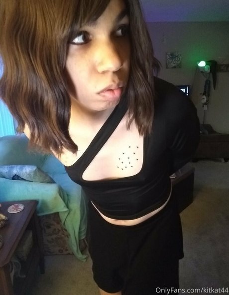 kitkat44 OnlyFans X