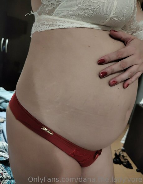 dana the lady vore NurlyFans-Brüste