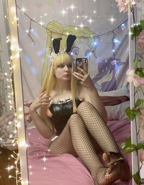 mia green tea OnlyFans XXX