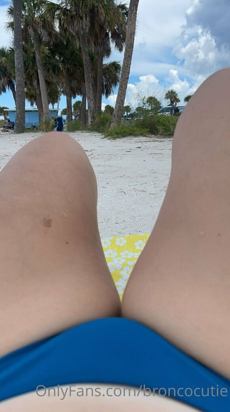 Broncocutie Nacktbilder von OnlyFans geleakt